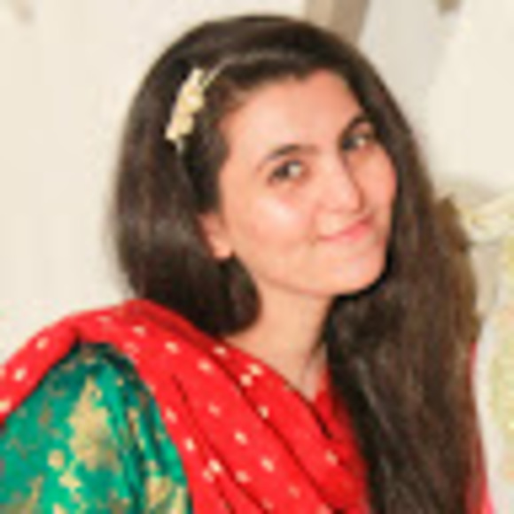 Meet your Posher, Sarah - Picture 1 of 1